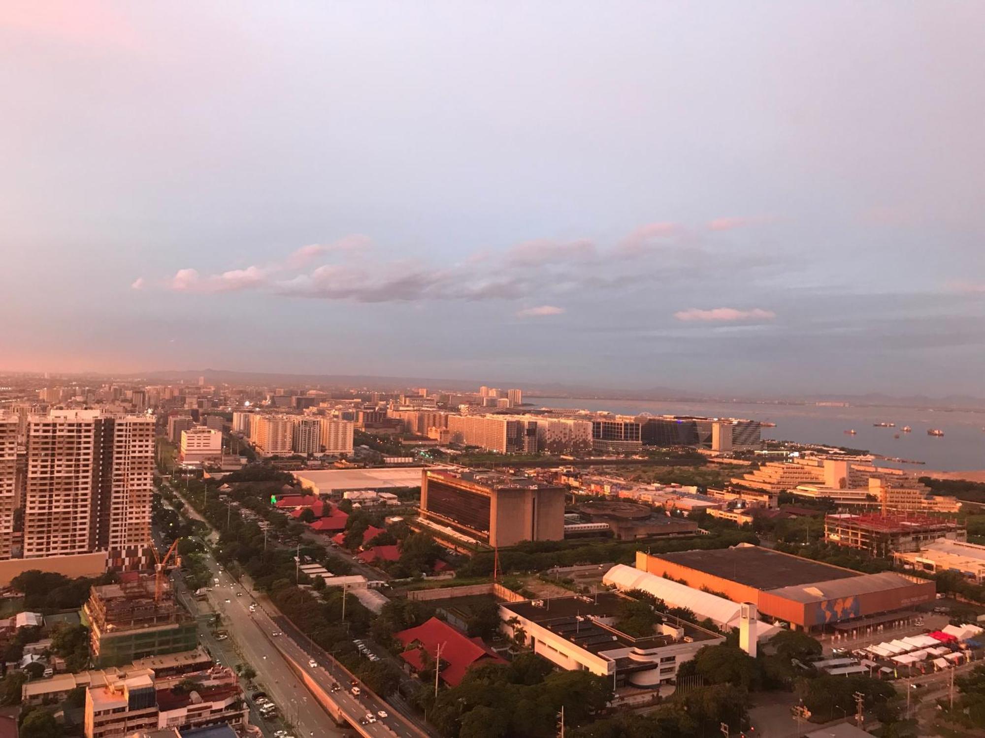 Beautiful 1bed condo Nr Airport, MOA, Makati, Bay Manila Exterior foto